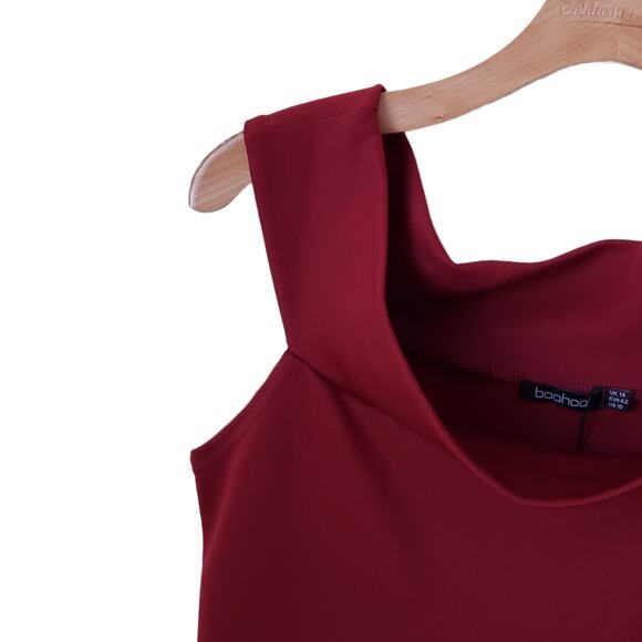 NWT Boohoo Tamsin Off Shoulder Skater Dress Size 10 - Picture 7 of 9